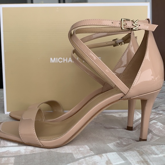 MICHAEL Michael Kors Shoes - 🎉NWT MK Ava Mid Sandal/heel!!